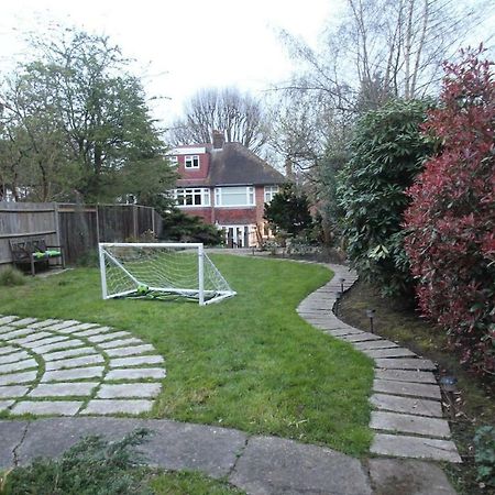 Villa Oak Tree Londres Exterior foto